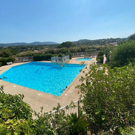 Mazet Dans Residence Avec Piscine Au Coeur Du Golfe De Saint-Tropez Cogolin Exteriör bild