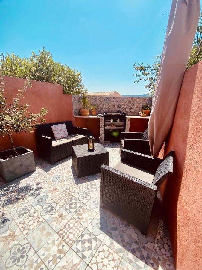 Mazet Dans Residence Avec Piscine Au Coeur Du Golfe De Saint-Tropez Cogolin Exteriör bild